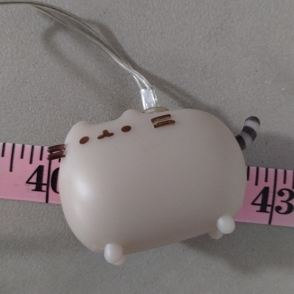 Winter 2016 Pusheen Subscribtion Box Exclusive String Light Set – 8 - Picture 7 of 13
